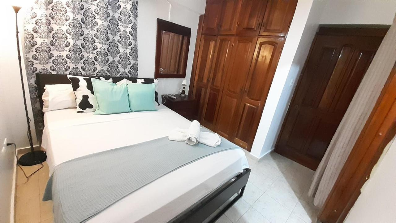 Aparthotel Genova Santo Domingo Luaran gambar