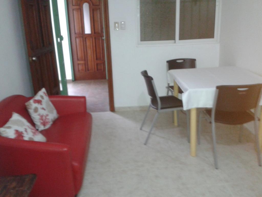 Aparthotel Genova Santo Domingo Bilik gambar