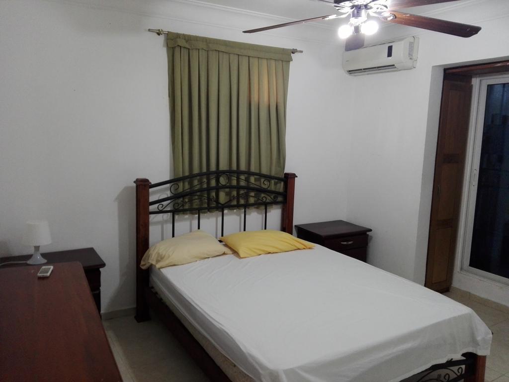 Aparthotel Genova Santo Domingo Luaran gambar